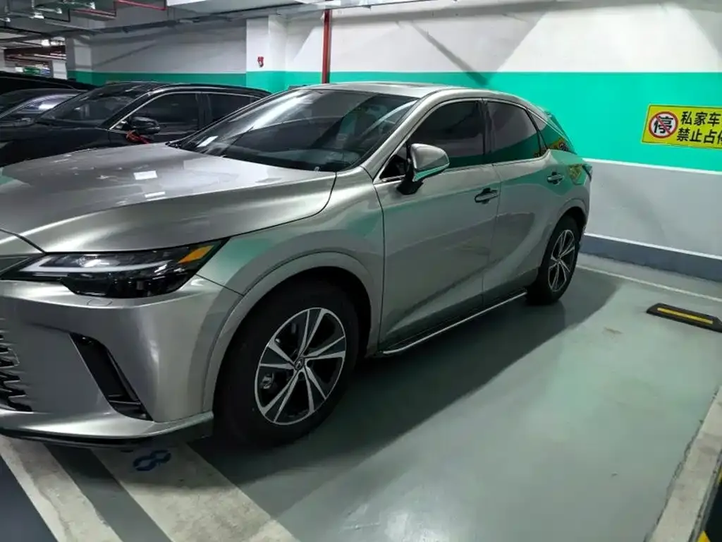 Lexus RX — фото 2