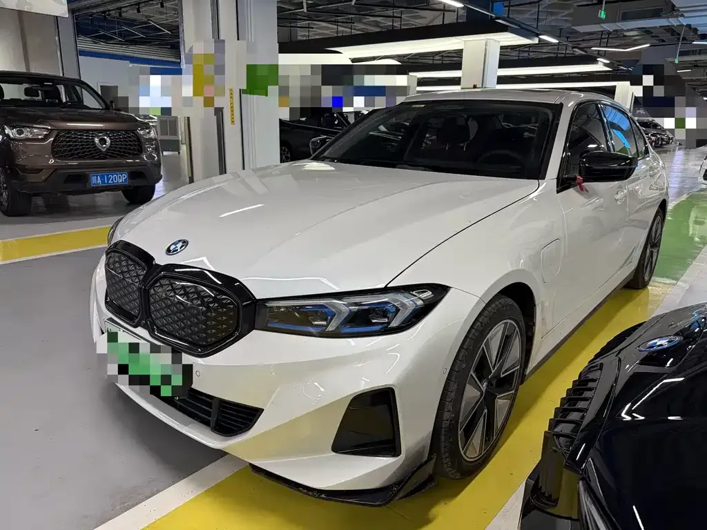 BMW i3 — фото 1