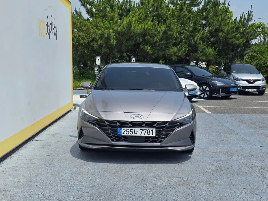 Hyundai AVANTE — фото 9