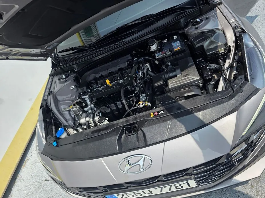 Hyundai AVANTE — фото 3