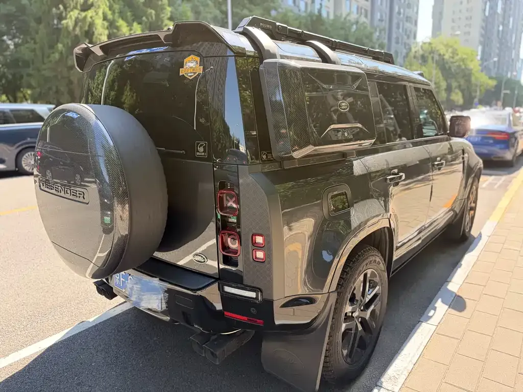 Land Rover Defender — фото 4