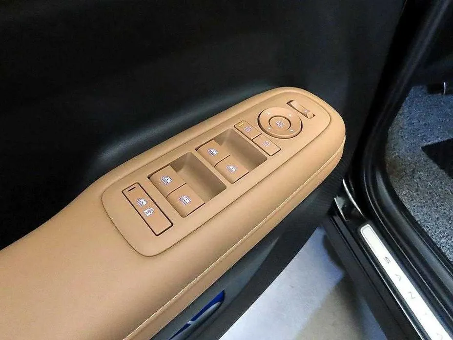 Hyundai Santafe — фото 2