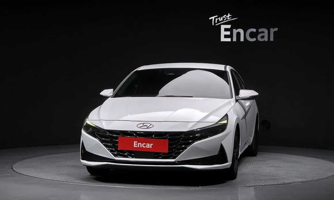 Hyundai AVANTE — фото 2
