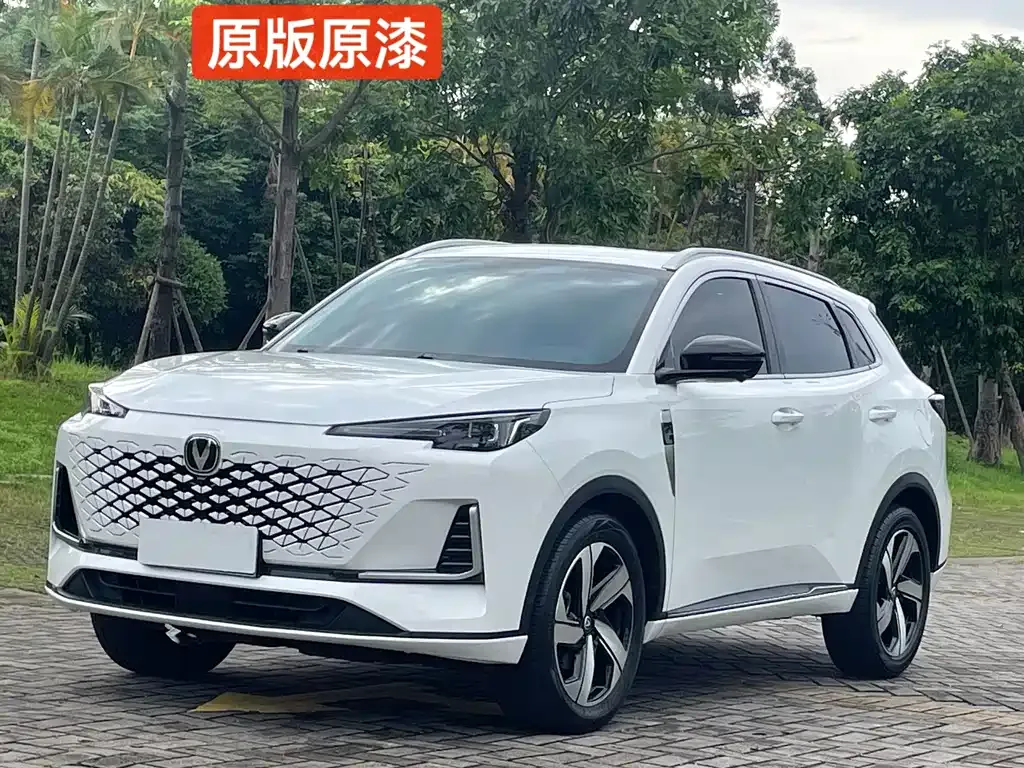 Changan CS55PLUS — фото 1
