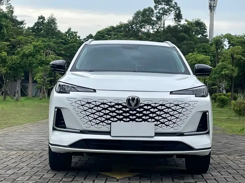 Changan CS55PLUS — фото 4