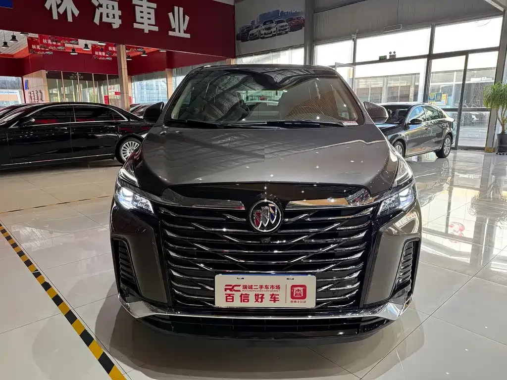 Buick GL8 2024 из CN, фото 5