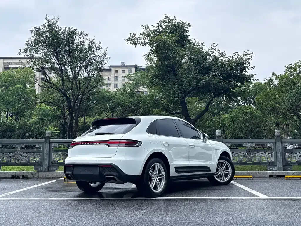 Porsche Macan — фото 7