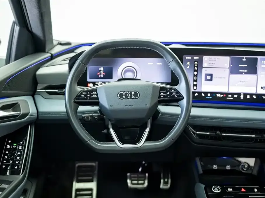Audi Q6L e-tron — фото 2