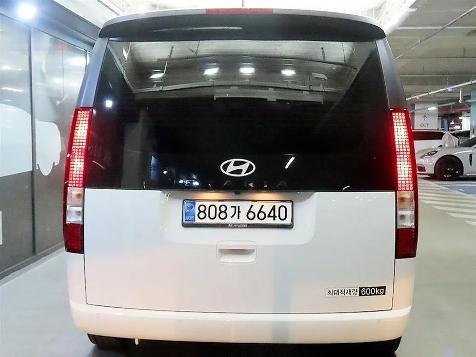 Hyundai Staria — фото 8