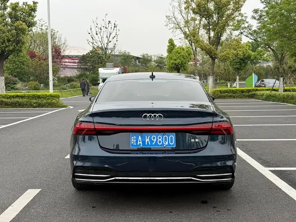 Audi A7L — фото 4