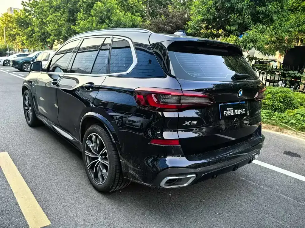 BMW X5 (Import) — фото 5