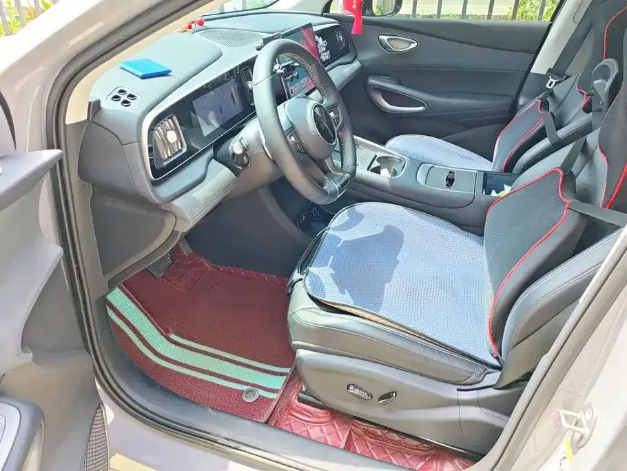 BYD Hiace 05 EV — фото 7