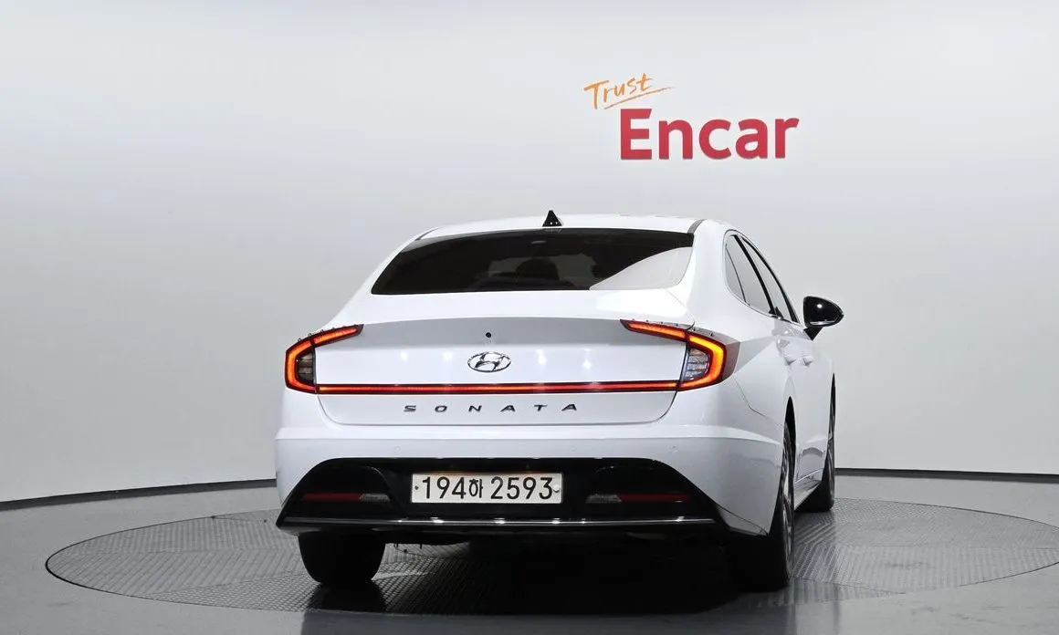 Hyundai Sonata 2022 из KR, фото 3