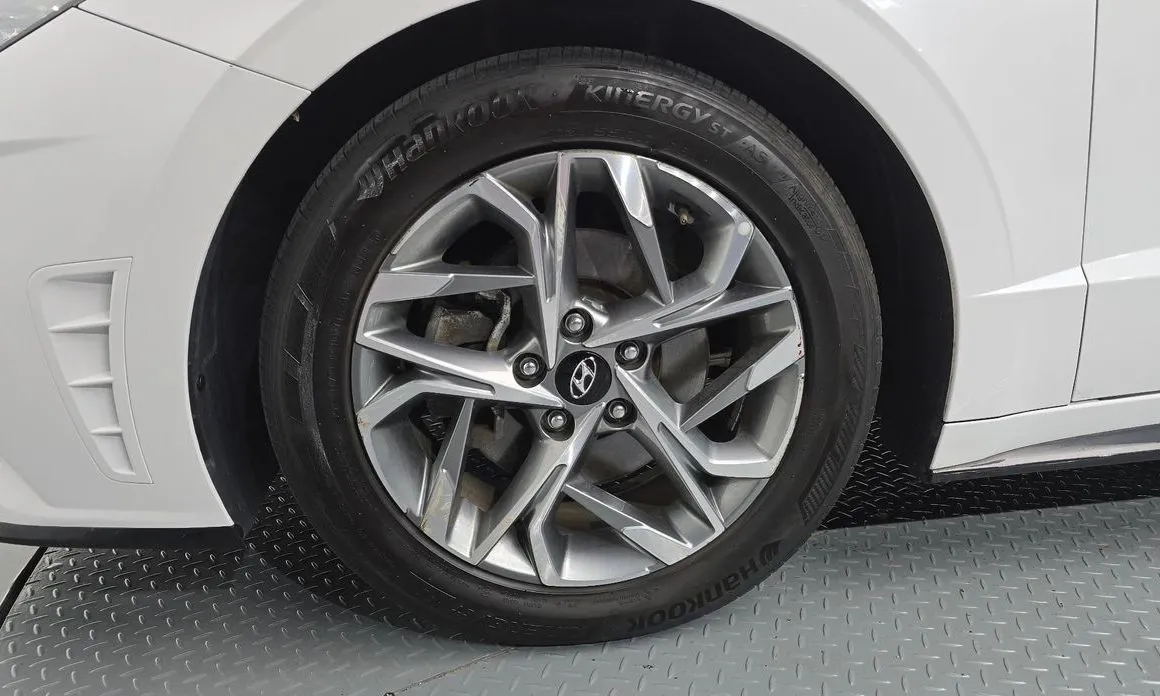 Hyundai Sonata 2022 из KR, фото 9