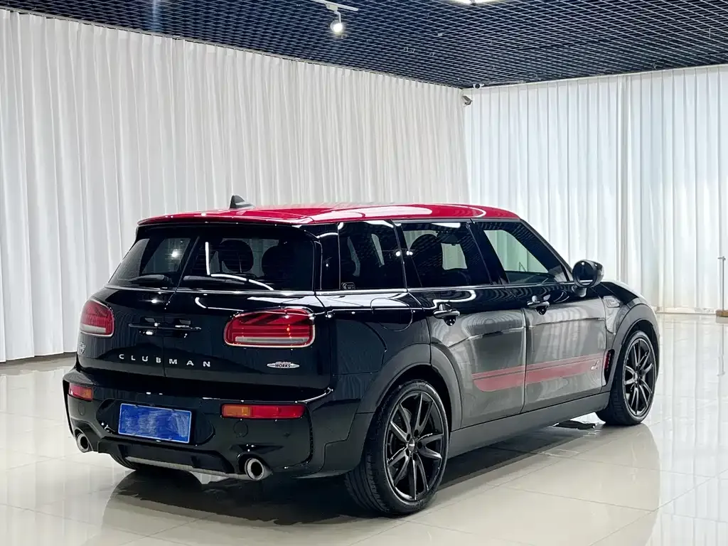 MINI Clubman JCW — фото 4