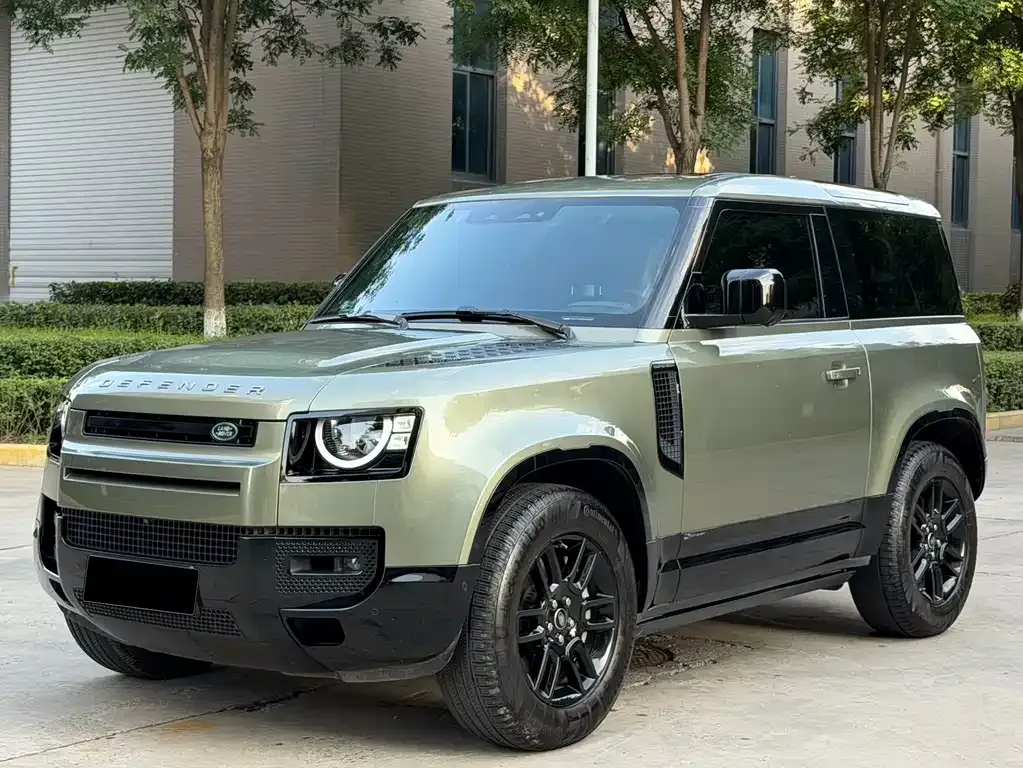 Land Rover Defender — фото 6