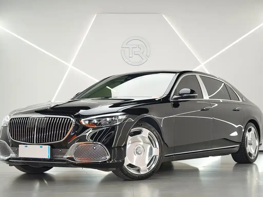 Mercedes-Benz S-Class — фото 1
