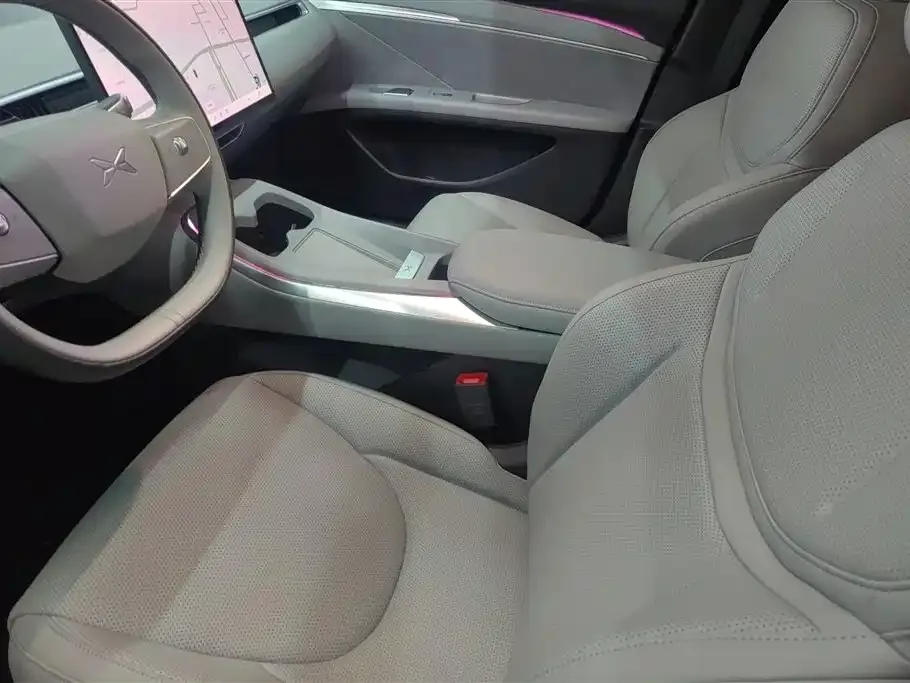 XPeng MONA M03 — фото 8