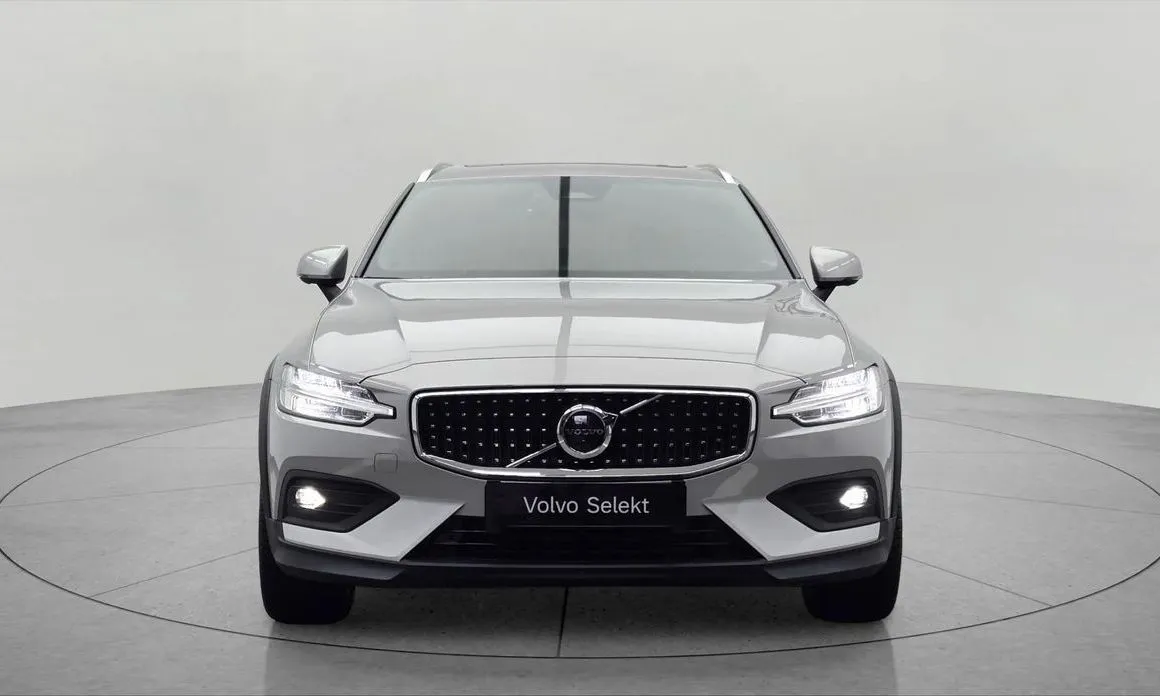 Volvo V60 — фото 6