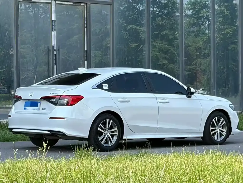 Honda Civic — фото 5