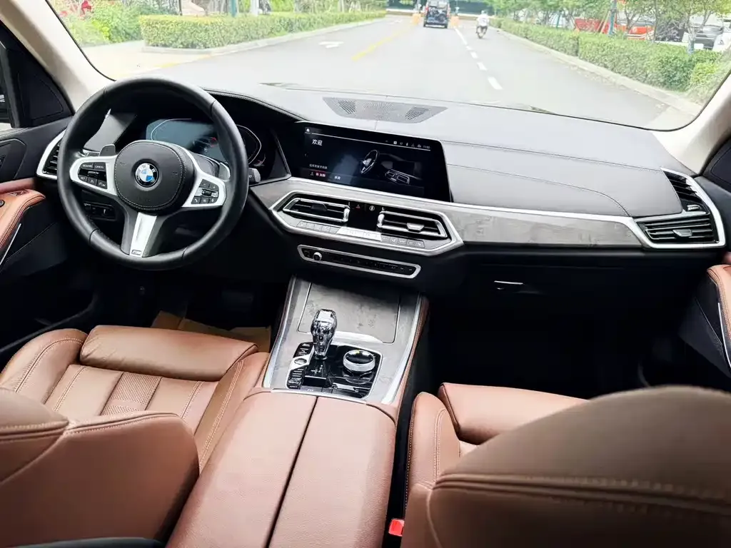 BMW X5 (Import) — фото 2