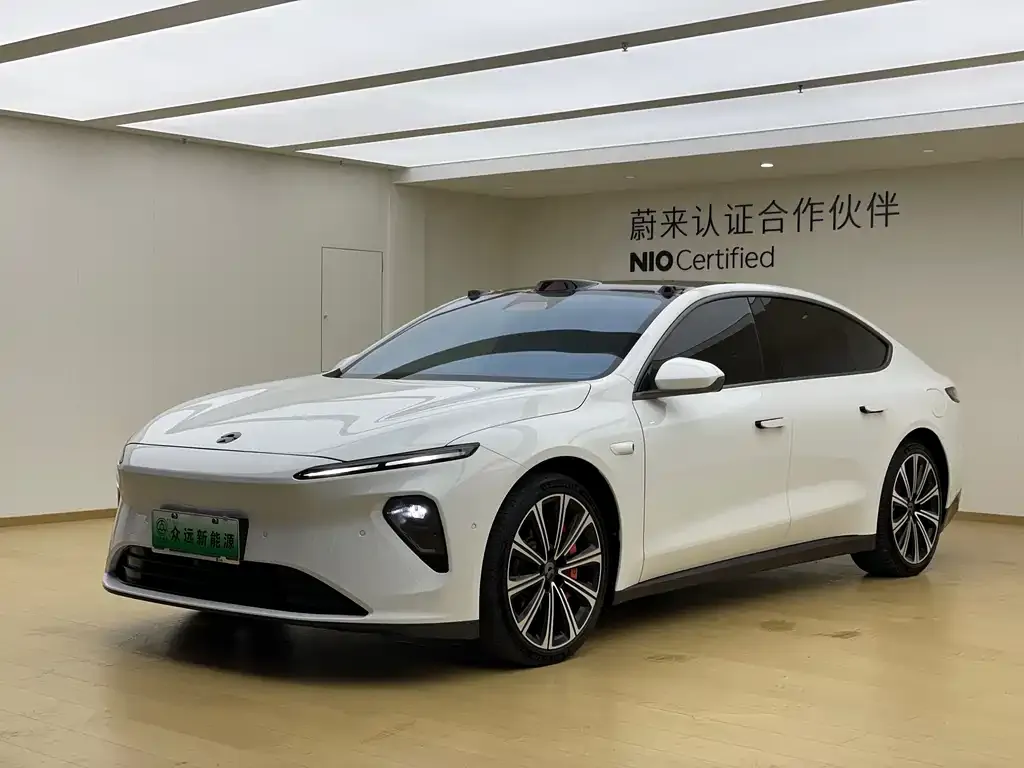 NIO ET7