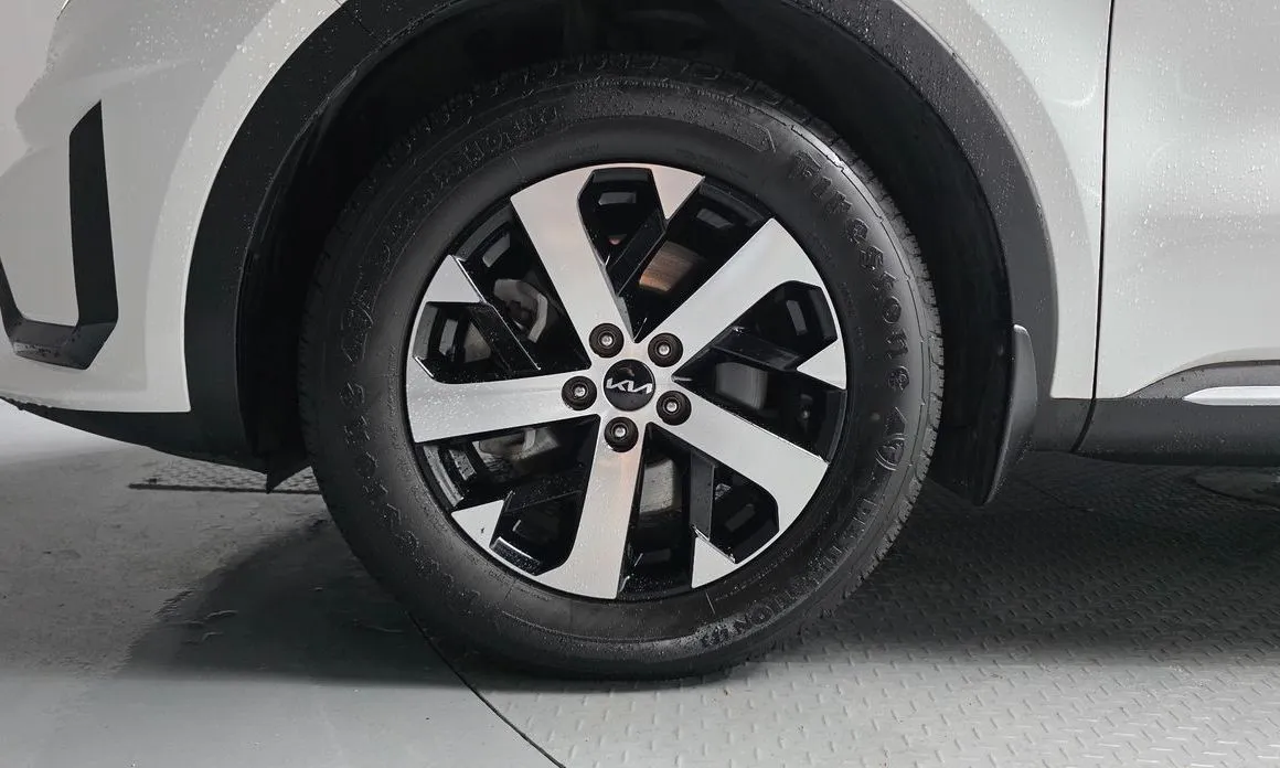 Kia Sorento — фото 2