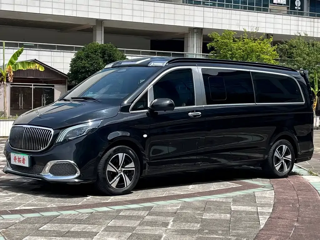 Mercedes-Benz Vito — фото 1