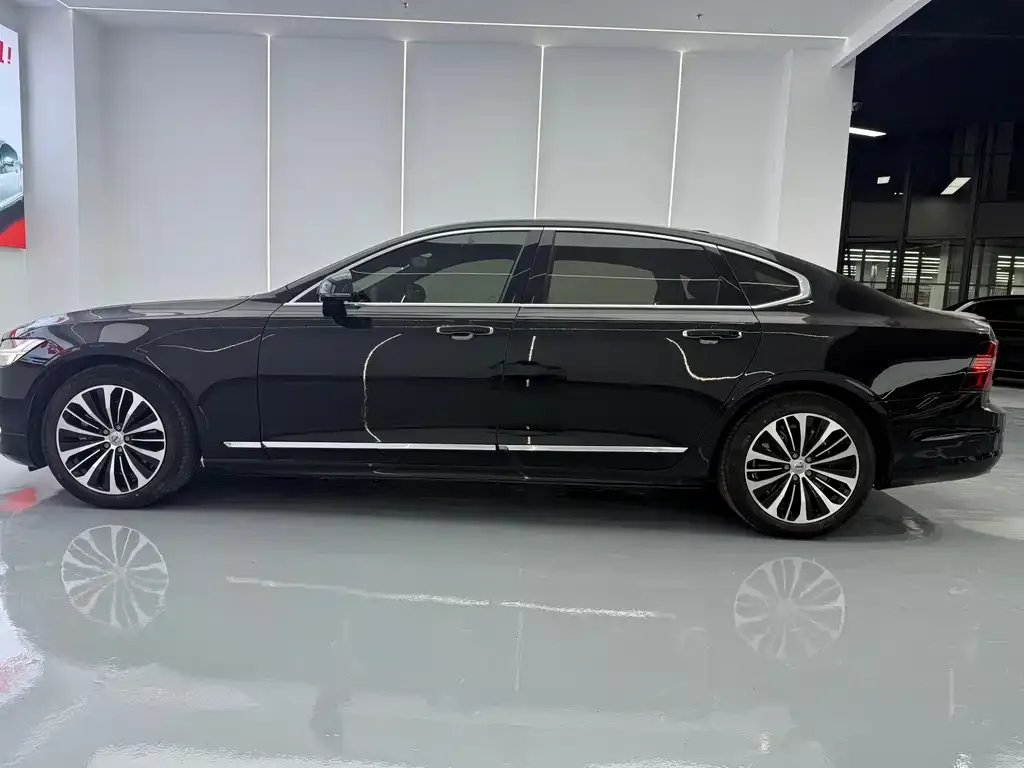 Volvo S90 — фото 2