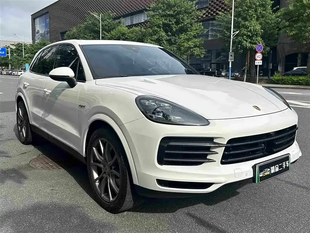 Porsche Cayenne Hybrid — фото 9