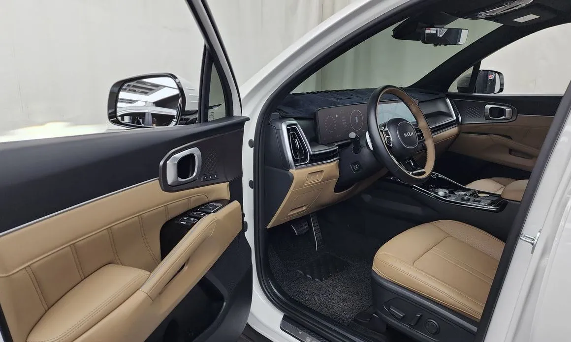 Kia Sorento — фото 4