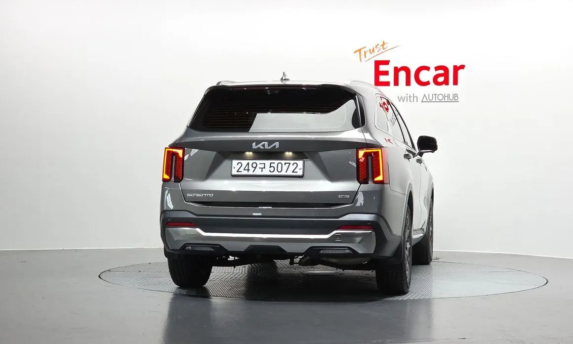 Kia Sorento — фото 5