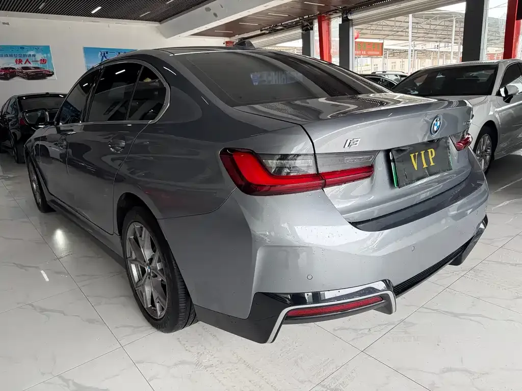 BMW i3 — фото 2