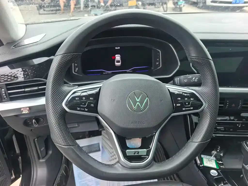 Volkswagen Passat — фото 3