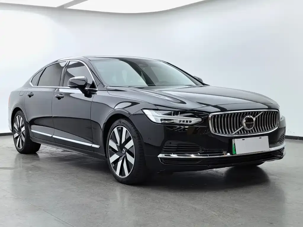 Volvo S90 PHEV 2024 из CN, фото 6