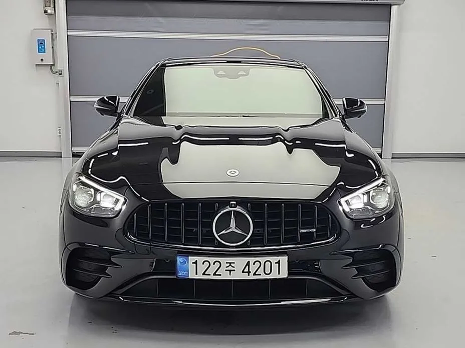 Mercedes-Benz E-Class 2023 из KR, фото 6