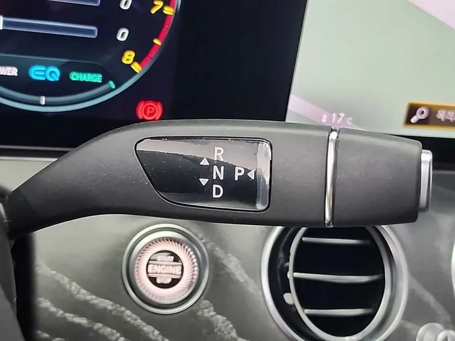 Mercedes-Benz E-Class 2023 из KR, фото 10