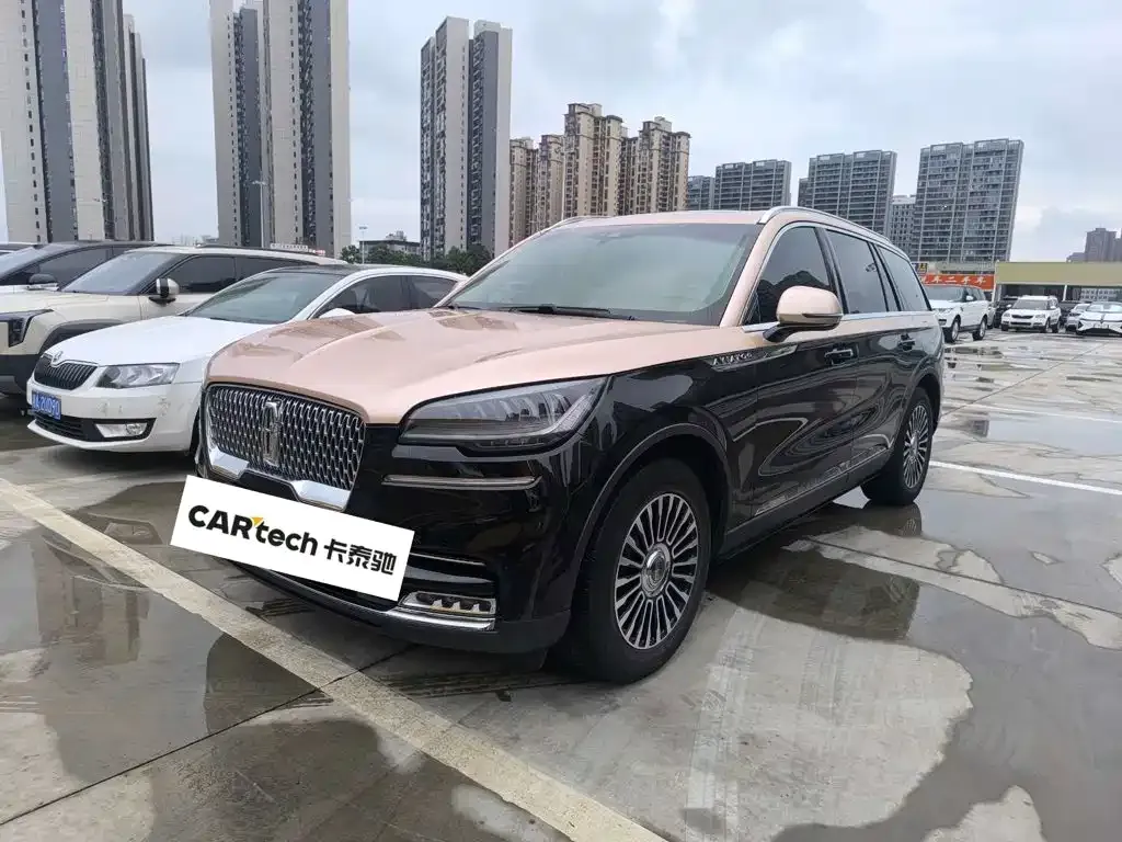 Lincoln Aviator — фото 1