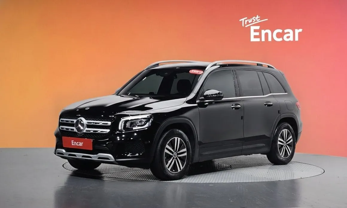 Mercedes-Benz GLB-Class — фото 1