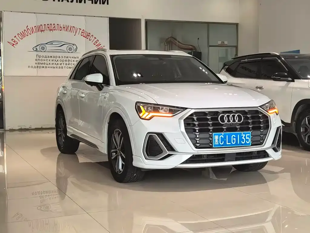 Audi Q3 — фото 4