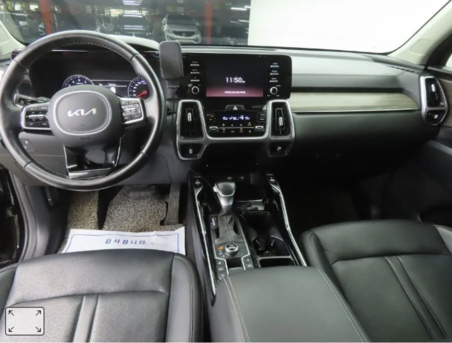 Kia Sorento — фото 10