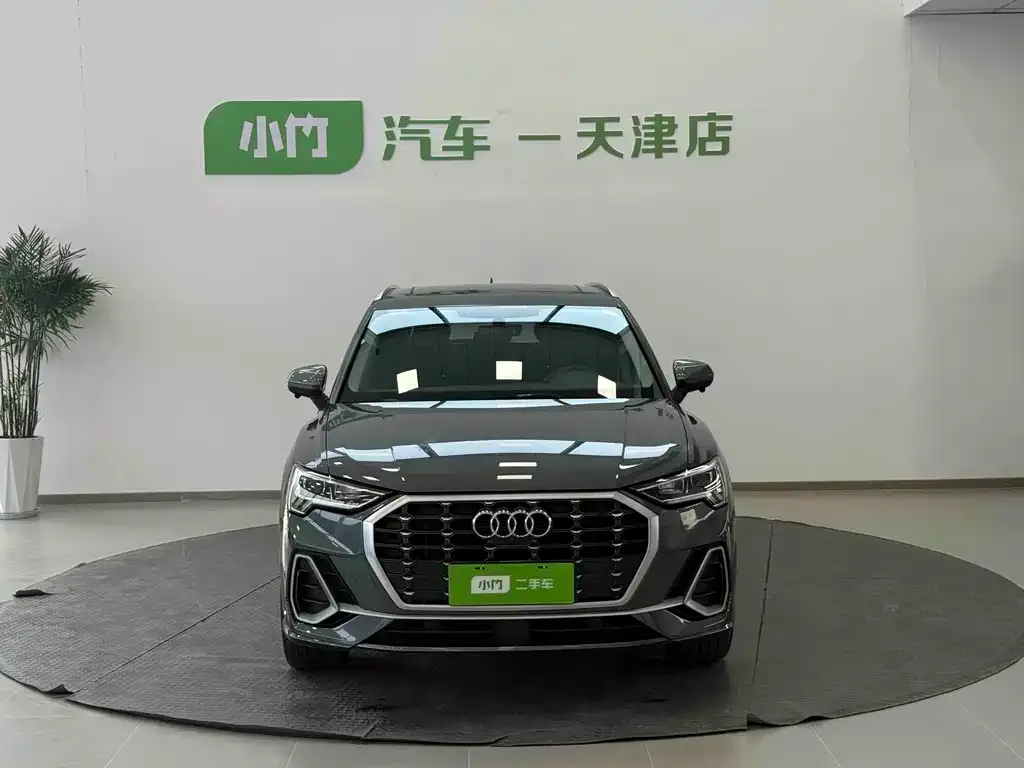 Audi Q3 — фото 5