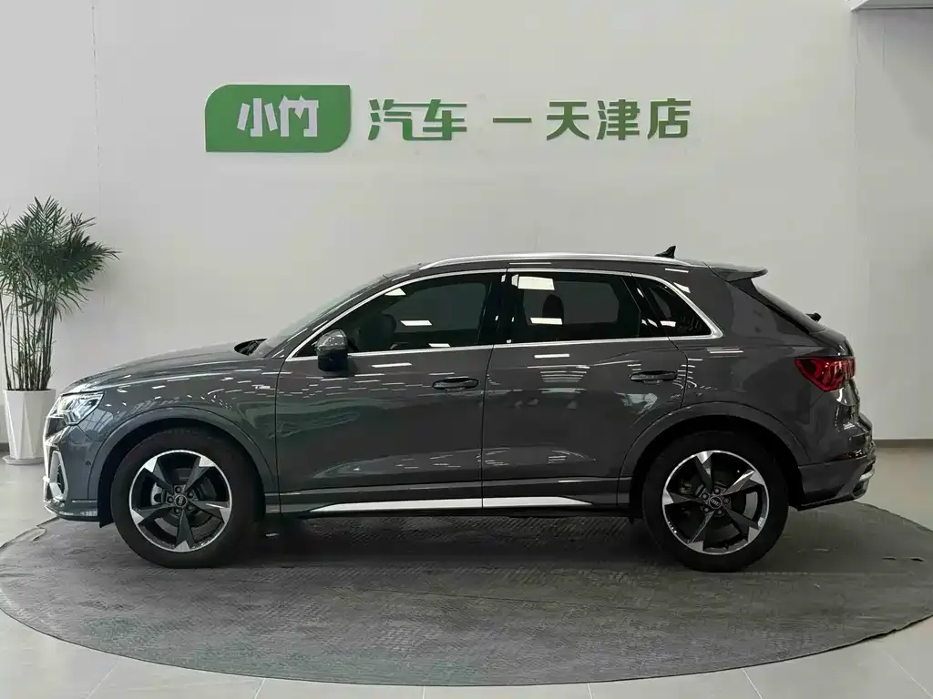 Audi Q3 — фото 2