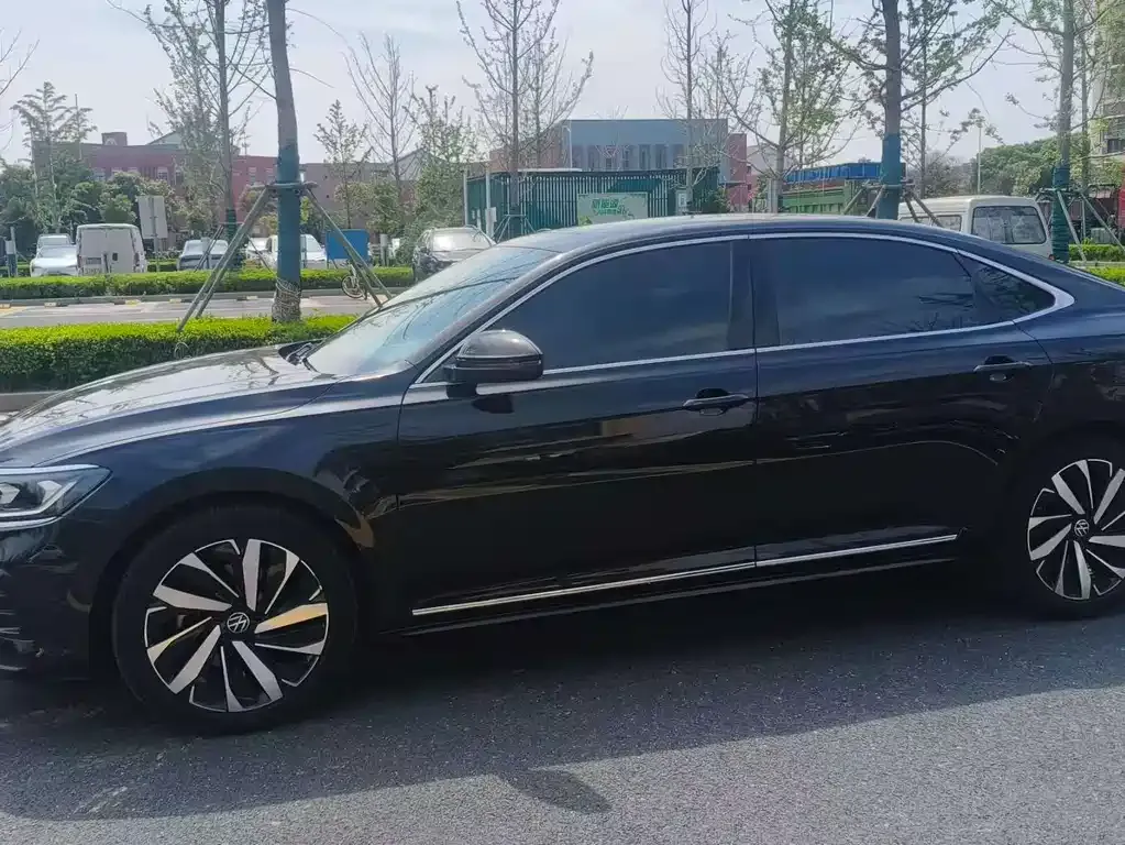Volkswagen Passat — фото 9