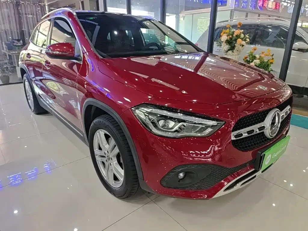 Mercedes-Benz GLA — фото 10