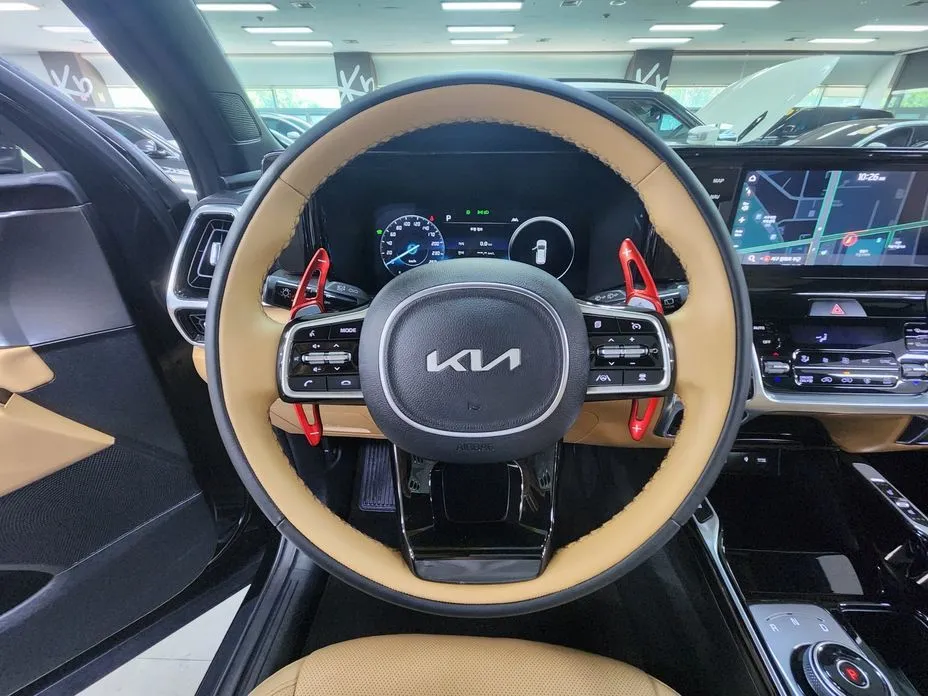 Kia Sorento — фото 9