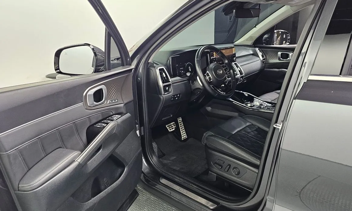 Kia Sorento — фото 7