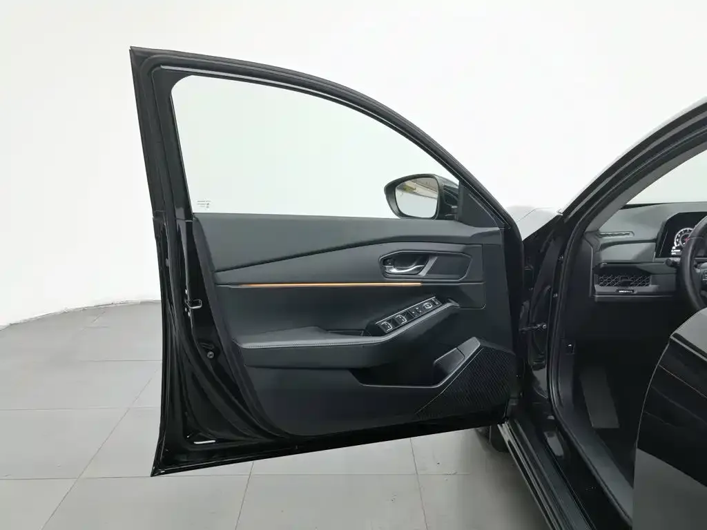 Honda Accord — фото 10