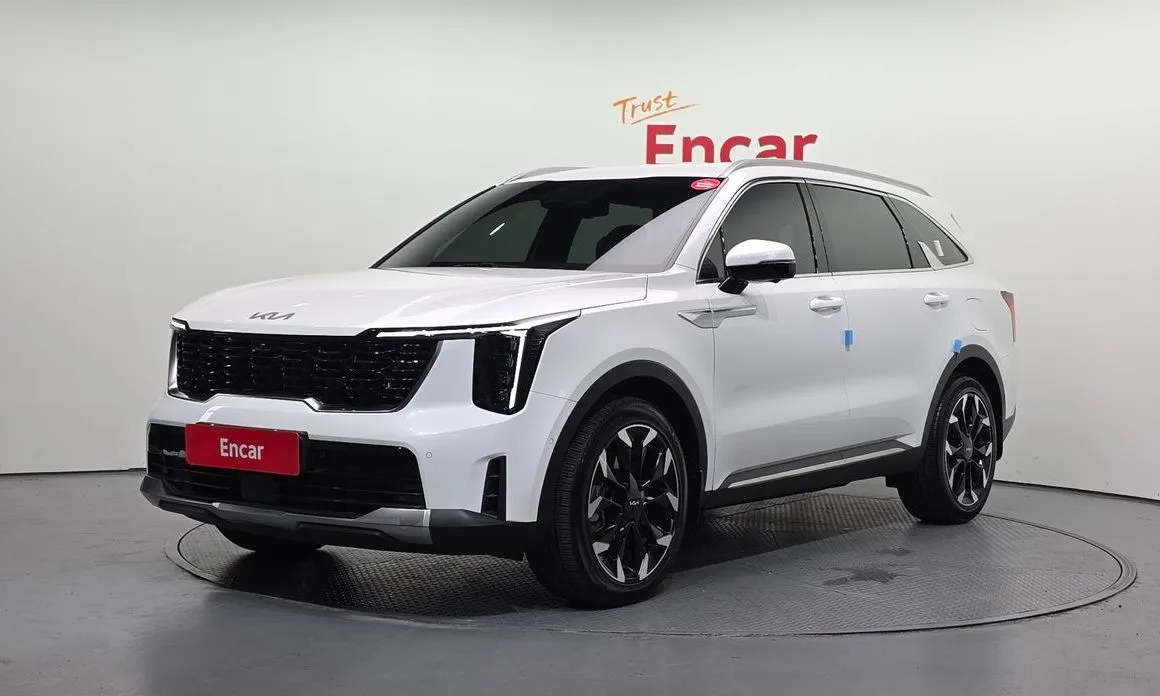 Kia Sorento — фото 1