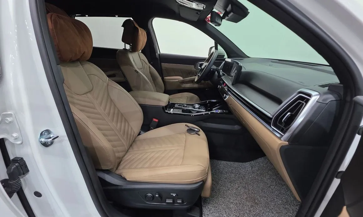 Kia Sorento — фото 8